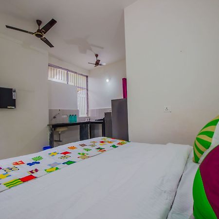 Oyo 13098 Home Studio Siolim Exteriör bild